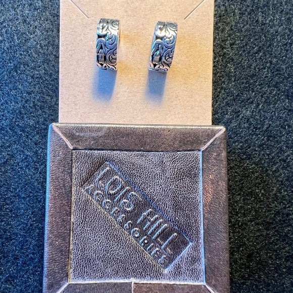 Lois Hill Hand Carved Scroll Chunky Post Hoop Earrings Sterling Silver 6" Drop - Picture 15 of 17